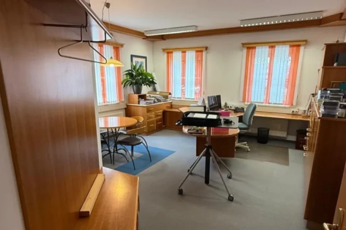 lichtmehr-tischlerei scheiter-austattung-vorher