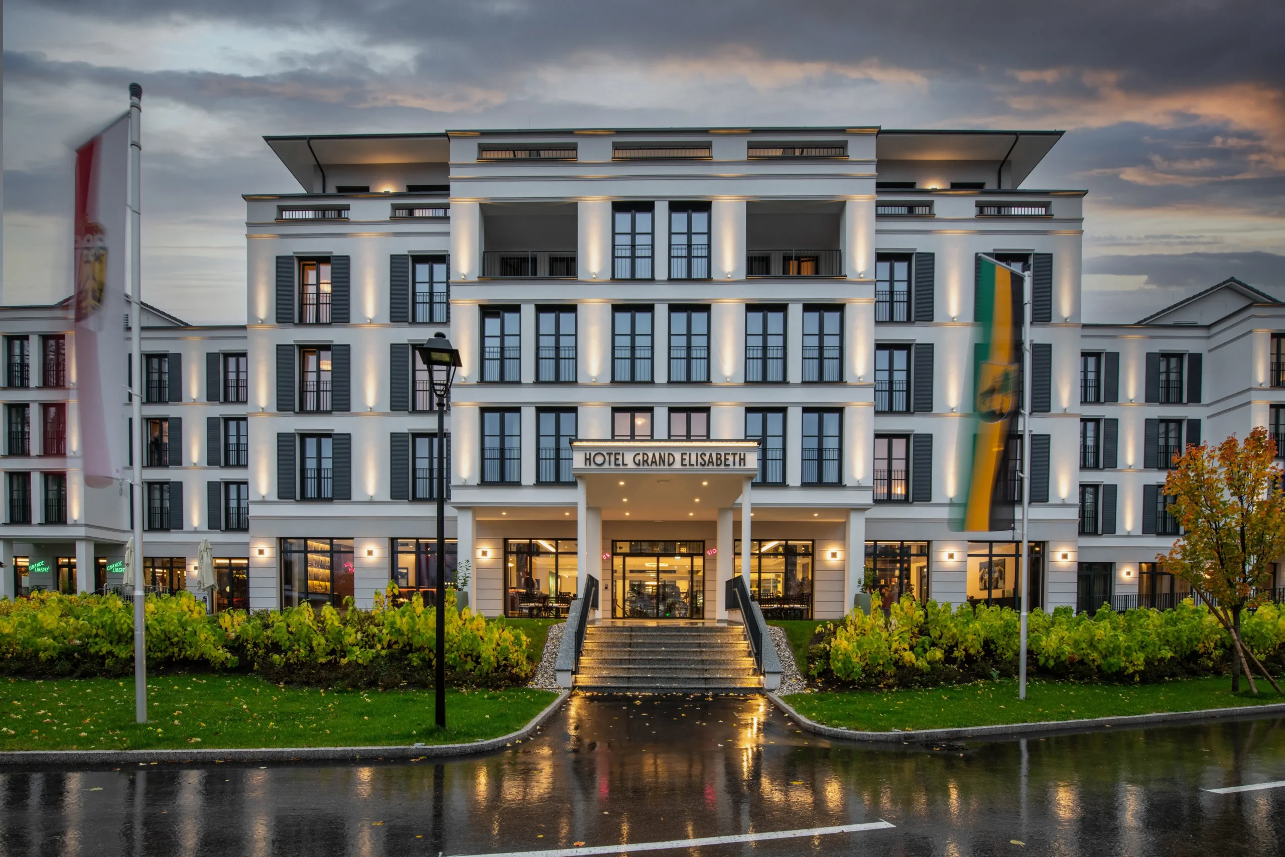 lichtmehr-grand hotel elisabeth-01 lichtmehr-grand hotel elisabeth-01
