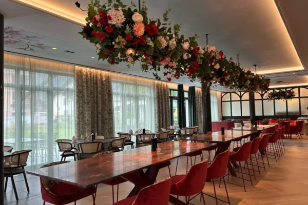 lichtmehr-speisebereich-hotel grand elisabeth-Sonderleuchtenbau 18